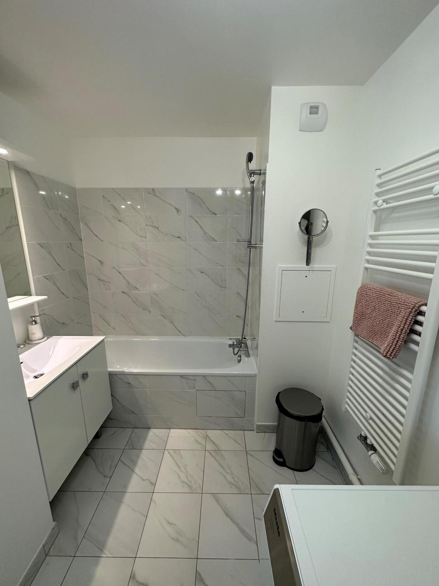 Apartamento Superbe Appart Au Pied De Disney Serris Exterior foto